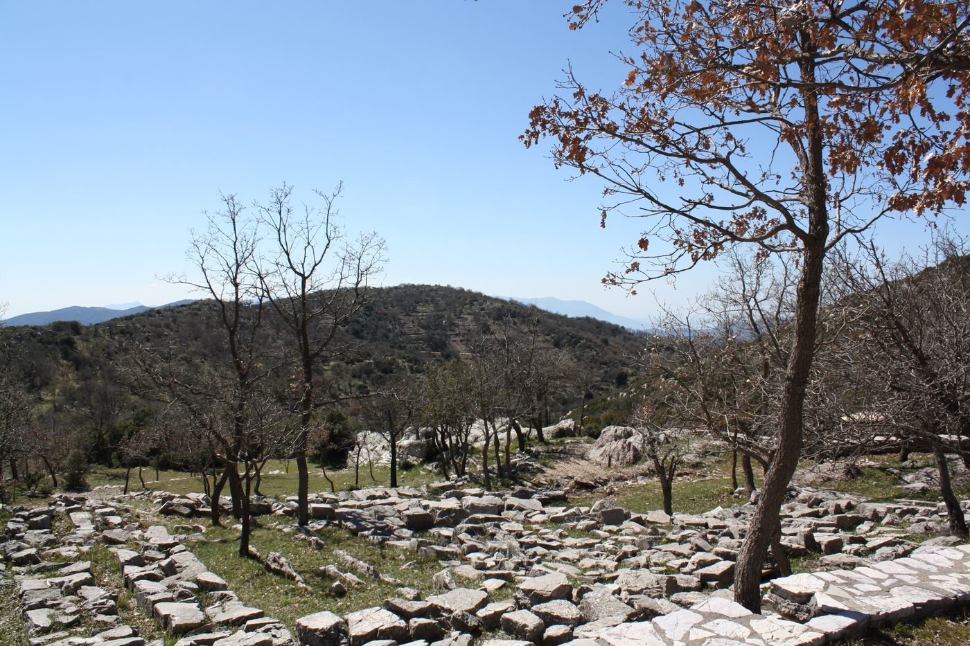 What little remains of the surrounding site.